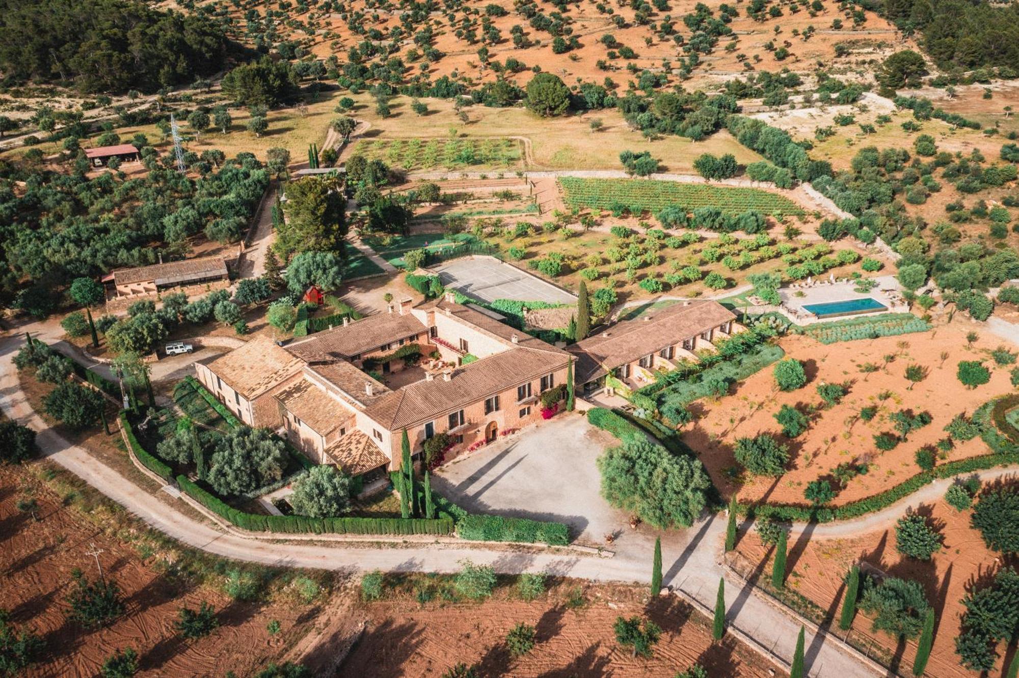 Finca Es Cabas Santa Maria del Cami (Mallorca) Exterior foto